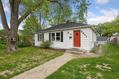6841 Washburn Ave S, Richfield, MN, 55423-1927 | Card Image