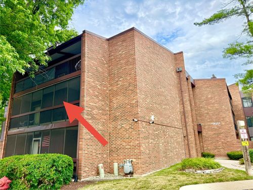apt-m2-14501 Central Ct, Oak Forest, IL, 60452-1032 | Card Image