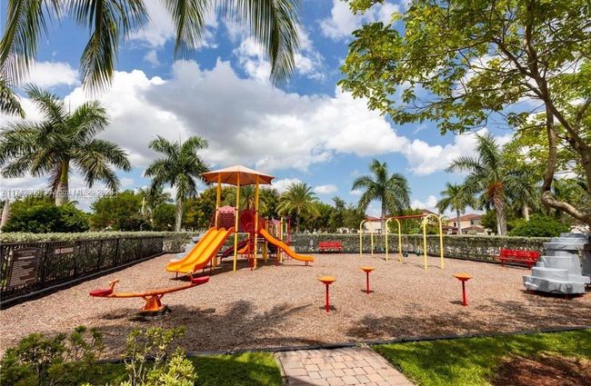 15124 Sw 176 Th Ter, House other with 4 bedrooms, 4 bathrooms and null parking in Miami FL | Image 41