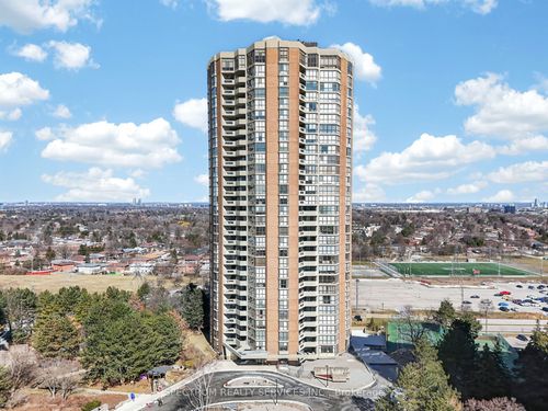 302-85 Skymark Drive, North York, ON, M2H3P2 | Card Image