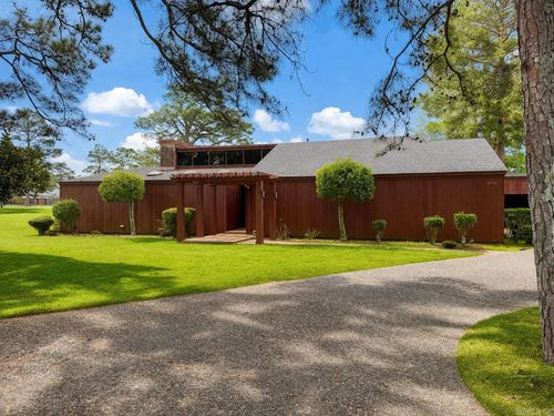 1206 W 46th Ave, Pine Bluff, AR, 71603-7012 | Card Image