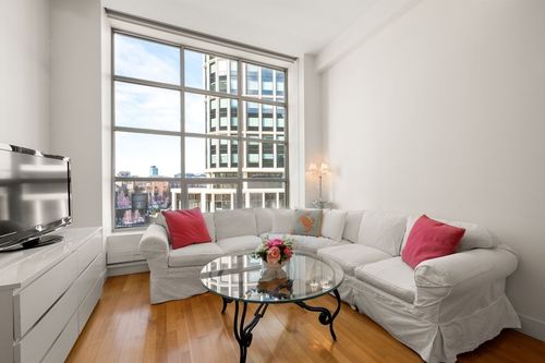 unit-402-360 Newbury St, Boston, MA, 02115-2737 | Card Image
