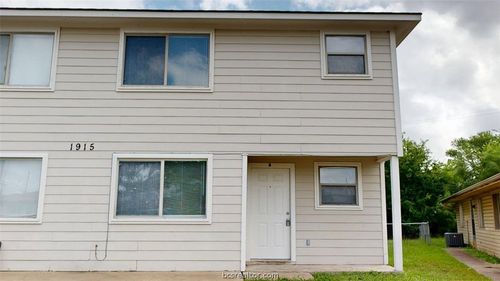 b-1915 Pine Tree Dr, Bryan, TX, 77802-3491 | Card Image