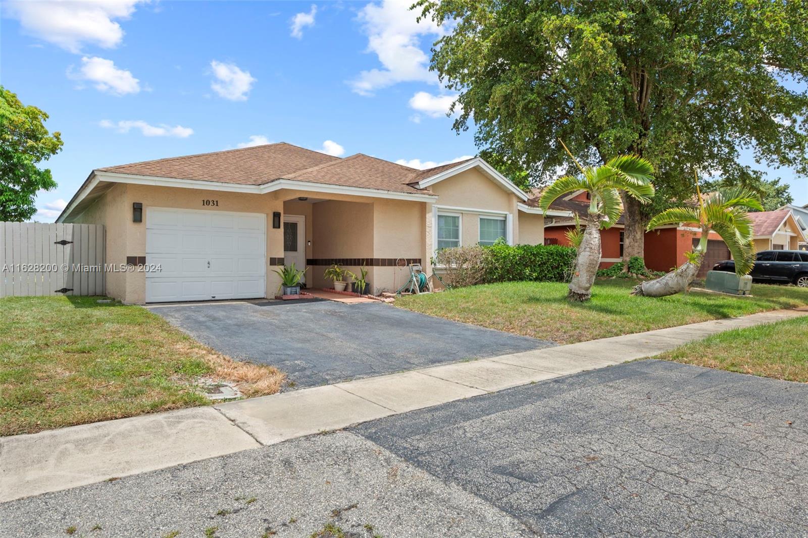 99th Ave, Pembroke Pines, FL 33025