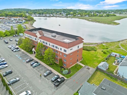 201-20 Heaths Ct, Lynn, MA, 01905-2653 | Card Image