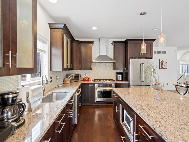 2279 Oakshire Ave, House other with 5 bedrooms, 4 bathrooms and null parking in Berkley MI | Image 10
