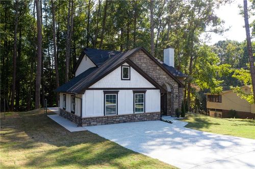 3563 Brenda Ct, Douglasville, GA, 30135-2851 | Card Image