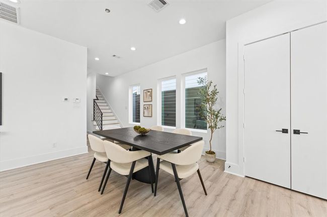 1843 Wycliffe Dr, House other with 3 bedrooms, 4 bathrooms and 2 parking in Houston TX | Image 19