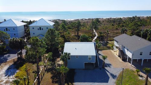 320 Moonrise Ave, Port St. Joe, FL, 32456-4630 | Card Image