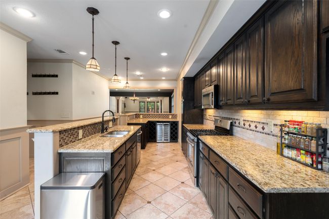 422 S Winnetka Ave, House other with 3 bedrooms, 2 bathrooms and null parking in Dallas TX | Image 20