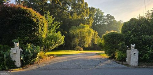 2742 Cliffview Dr Sw, Lilburn, GA, 30047-4759 | Card Image