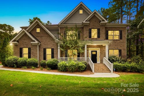 252 Cove Creek Loop, Mooresville, NC, 28117-3520 | Card Image