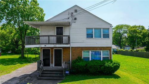 1369 Adelaide Ave Se, Warren, OH, 44484-4967 | Card Image