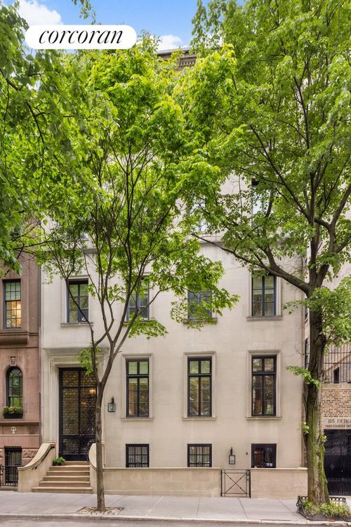 4 E 93rd St, New York, NY, 10128-0610 | Card Image