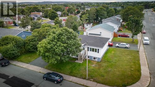 2 Macgregor St, Saint Johns, NL, A1A3H6 | Card Image