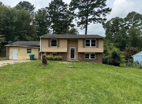 3591 Bramblevine Cir, Lithonia, GA, 30038-2913 | Card Image