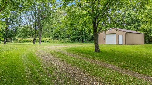 825 Welcome Road, FOX CROSSING, WI, 54952 | Card Image