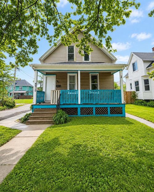 4910 17th Avenue, Kenosha, WI, 53140 | Card Image