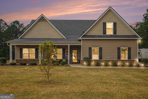 239 Dixon Cir, Williamson, GA, 30292-3689 | Card Image