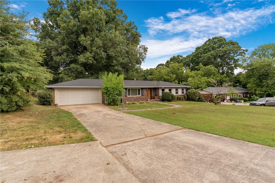 Residential in Anderson 3