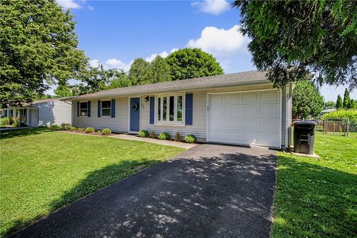 220 Ardmore Dr, Cedarville, OH, 45314-9594 | Card Image