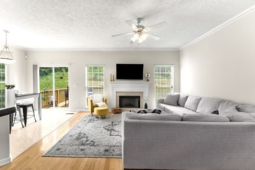 1412 W Running Brook Rd, Nashville, TN, 37209-5045 | Card Image