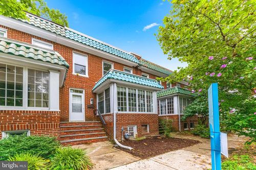 2817 N Howard St, BALTIMORE, MD, 21218-4002 | Card Image