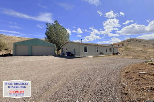 5865 Bell Valley Rd, Casper, WY, 82604-9346 | Card Image