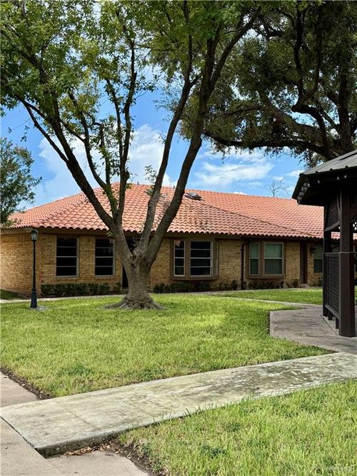 20-900 E Dallas Avenue, McAllen, TX, 78501 | Card Image