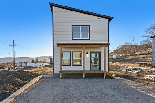 607 N L St, Livingston, MT, 59047 | Card Image