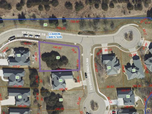 30A Sw Post Oak Dr, Topeka, KS, 66610 | Card Image