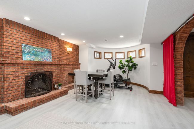 35 Cachet Pky, House other with 5 bedrooms, 6 bathrooms and 10 parking in Markham ON | Image 42