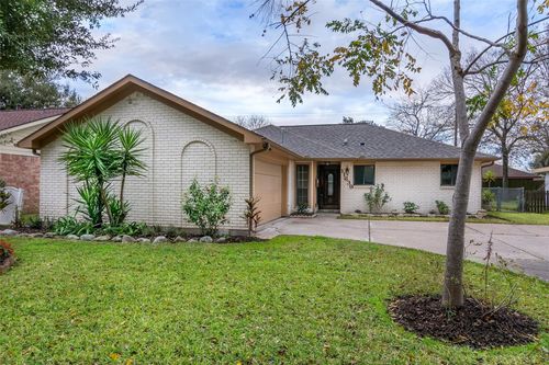 11639 Kirkmeadow Dr, Houston, TX, 77089-2323 | Card Image
