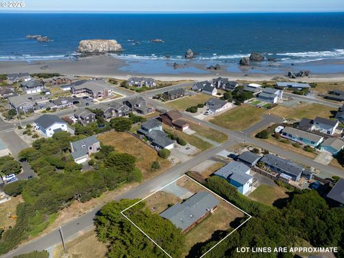 865 Sw Newport Ave, Bandon, OR, 97411 | Card Image