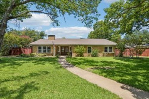 2301 Hill N Dale Dr, Irving, TX, 75038-5620 | Card Image