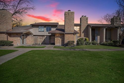 8046 Ellinger Ln, Houston, TX, 77040-5907 | Card Image