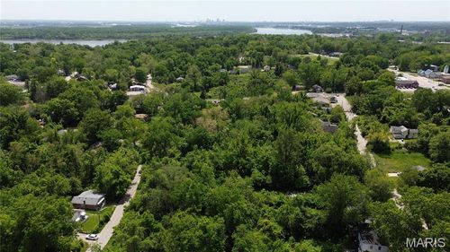 308 Fork Dr, Saint Louis, MO, 63137-3641 | Card Image