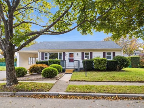 45 Pineridge St, New Bedford, MA, 02740 | Card Image