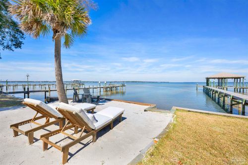 5470 N Shore Rd, Pensacola, FL, 32507-9700 | Card Image