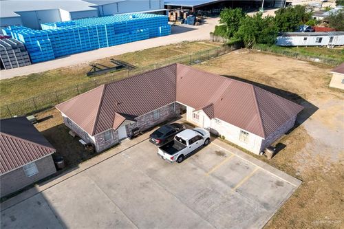 404 Date Palm St, Donna, TX, 78537-2364 | Card Image
