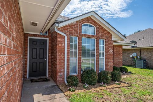 1713 Sumac Dr, Norman, OK, 73071-1946 | Card Image