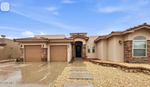 12152 Chapel Hill Rd, Horizon City, TX, 79928-2117 | Card Image