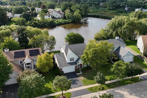 1140 Oakmeadow Ct, Gurnee, IL, 60031-6120 | Card Image