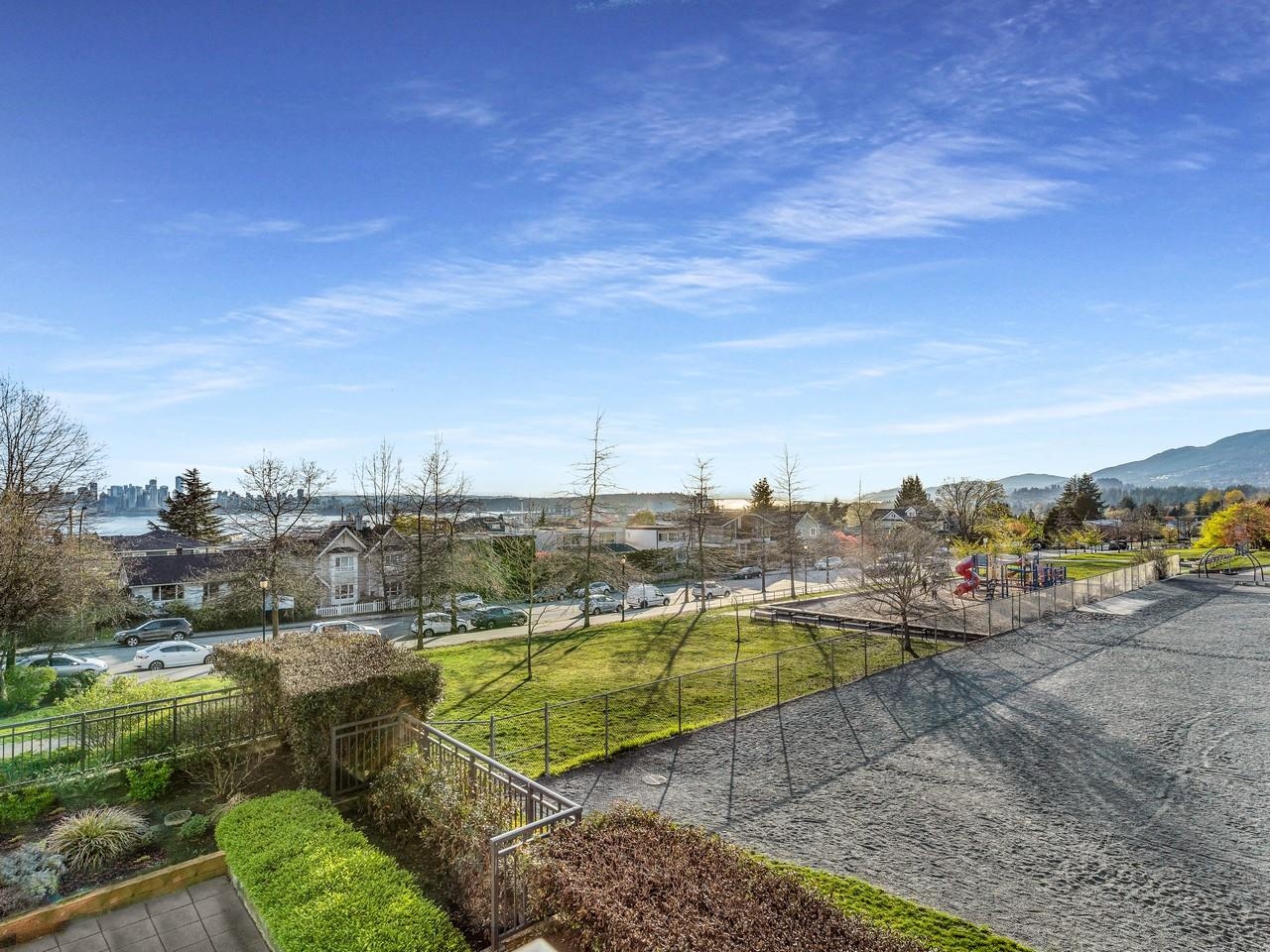 210 - 717 Chesterfield Avenue, Condo with 2 bedrooms, 2 bathrooms and 2 parking in North Vancouver BC | Image 25