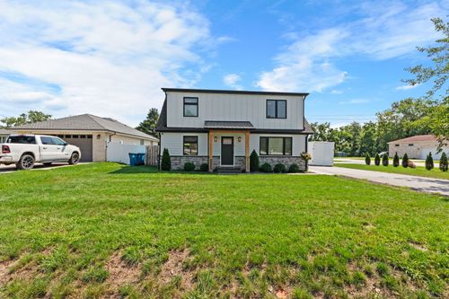 9859 S 81st Ave, Palos Hills, IL, 60465-1408 | Card Image