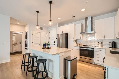 apt-103-3101 Govalle Ave, Austin, TX, 78702-3036 | Card Image