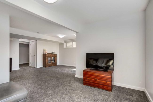 251 Kingsbridge Rd Se, Home with 2 bedrooms, 3 bathrooms and 2 parking in Airdrie AB | Image 32