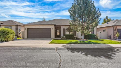 668 Muirfield Dr, Grand Junction, CO, 81504-6470 | Card Image