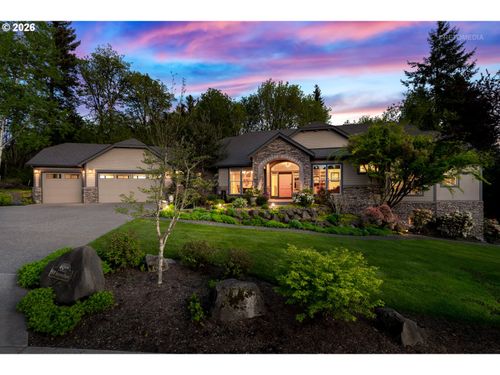 9522 Nw Skyview Dr, Portland, OR, 97231-2648 | Card Image