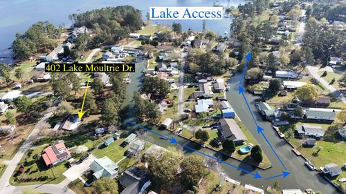 402 Lake Moultrie Dr, Bonneau, SC, 29431-8543 | Card Image